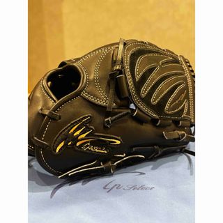 ミズノ(MIZUNO)のアイピーセレクト　アルモニーア　限定　ほぼ新品　山本由伸モデル　最高級品(グローブ)