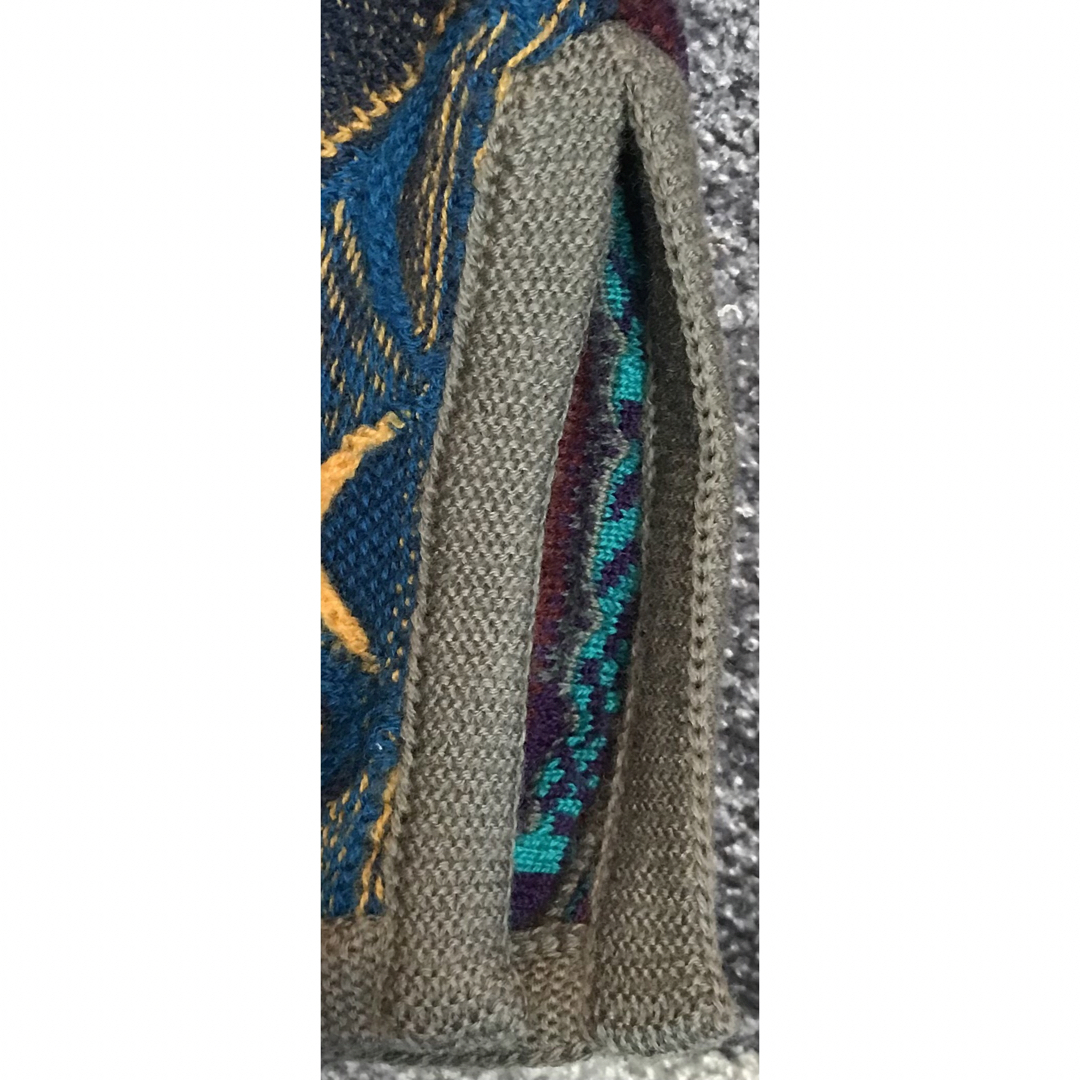 COOGI - 超レア 圧巻の紙幣柄&稀少タートルネック 90's COOGI COOGI - 超レア 圧巻の紙幣柄&稀少タートルネック 90's COOGI