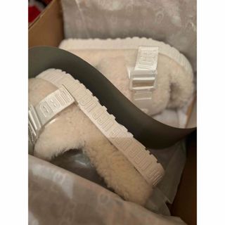 アグ(UGG)のUGG アグ サンダル 厚底 ファー フラッフィータ (サンダル)