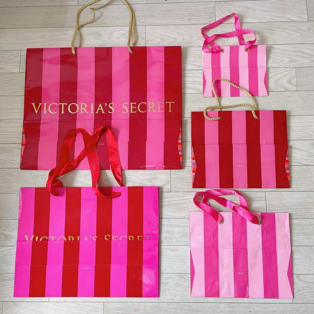 Victoria's Secret(ヴィクトリアズシークレット)のVICTORIA'S SECRET ブランドショッパー 5点セット レディースのバッグ(ショップ袋)の商品写真