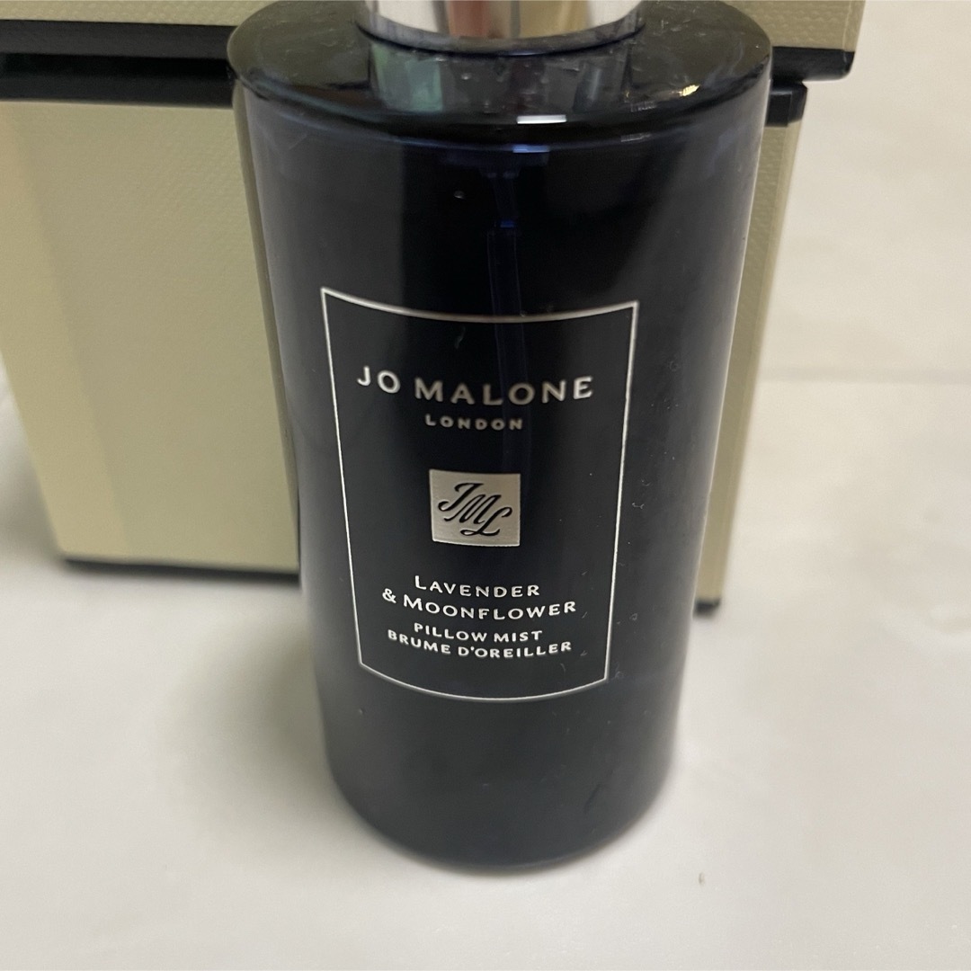 Jo Malone(ジョーマローン)のジョーマローン　Jo Malone ラベンダーアンドムーンフラワー　ピローミスト コスメ/美容の香水(ユニセックス)の商品写真