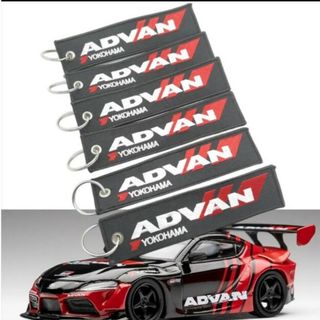 YOKOHAMA　ADVAN　キーホルダー　横浜ゴム　キーリング(タイヤ・ホイールセット)