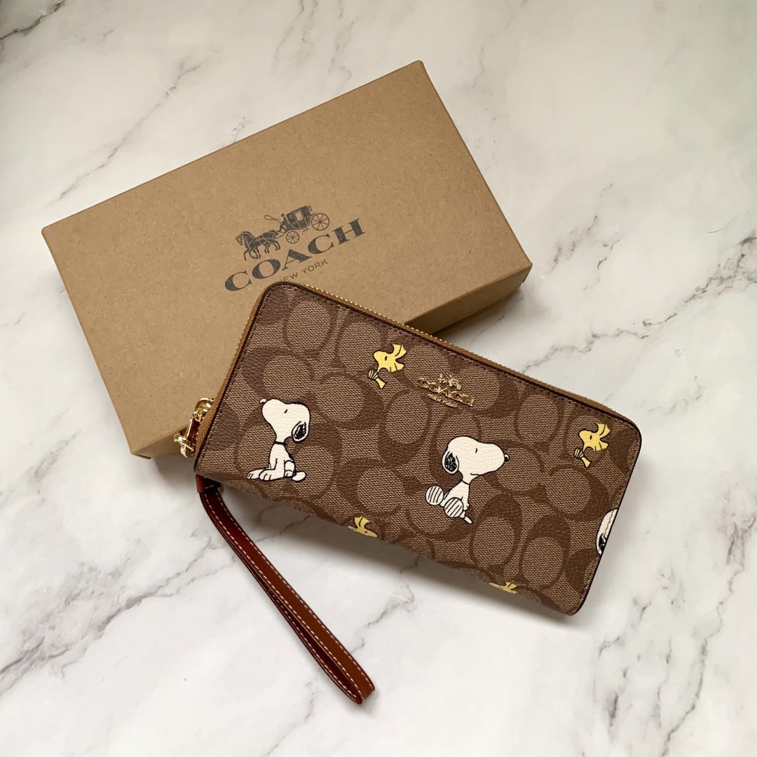 COACH(コーチ)の【ヨッシー様☆】フォロー価格 レディースのファッション小物(財布)の商品写真