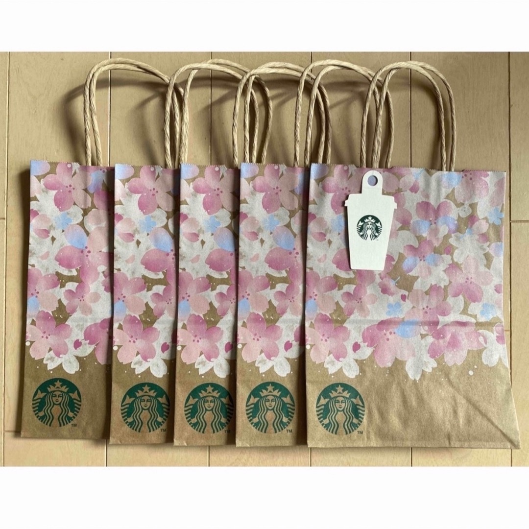 Starbucks Coffee(スターバックスコーヒー)のスターバックス　桜さくら　ショッパー　スタバ　紙袋　ショップ袋　5枚セット レディースのバッグ(ショップ袋)の商品写真