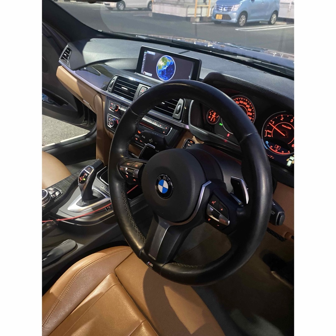 BMW 320d ツーリングワゴン　Mスポーツ自動車/バイク