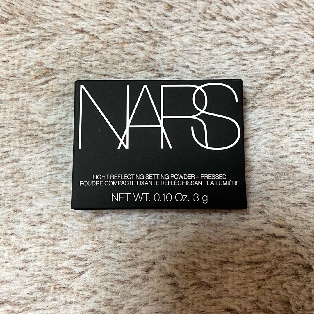 NARS(ナーズ)の【新品】NARS＊パウダー＊ミニ コスメ/美容のベースメイク/化粧品(フェイスパウダー)の商品写真