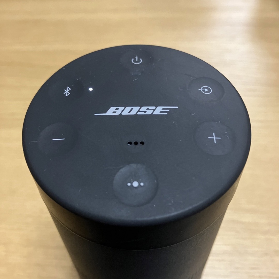 BOSE(ボーズ)のBOSE(ボーズ)のスピーカー+充電器セット スマホ/家電/カメラのオーディオ機器(スピーカー)の商品写真