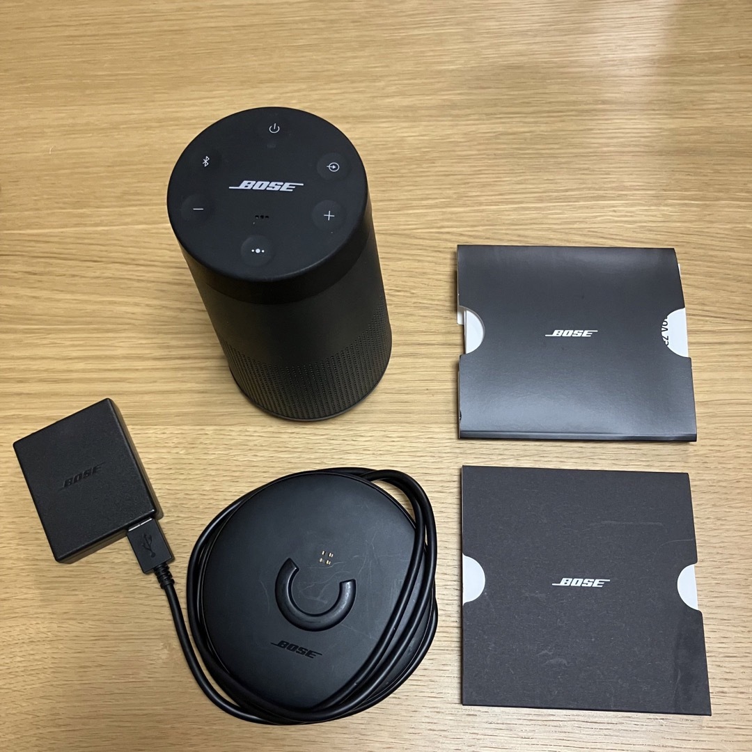 BOSE(ボーズ)のスピーカー+充電器セットスピーカー