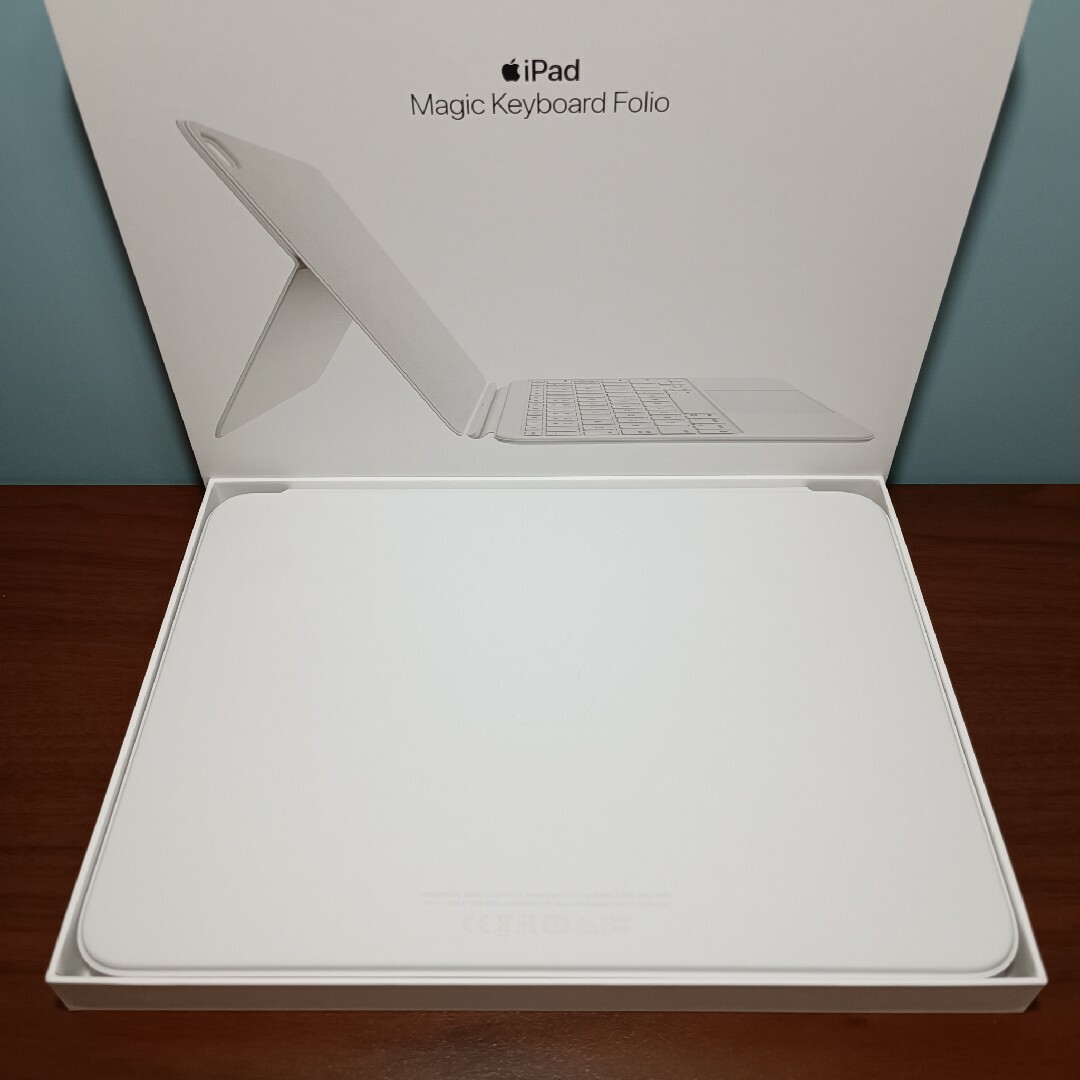 美品) iPad Magic Keyboard Folio 第10世代 美品) iPad Magic Keyboard Folio 第10世代