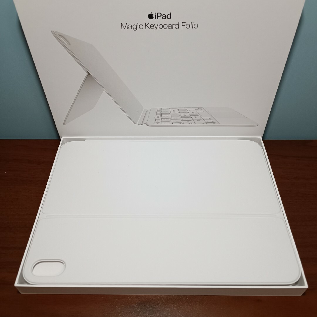 美品) iPad Magic Keyboard Folio 第10世代 美品) iPad Magic Keyboard Folio 第10世代