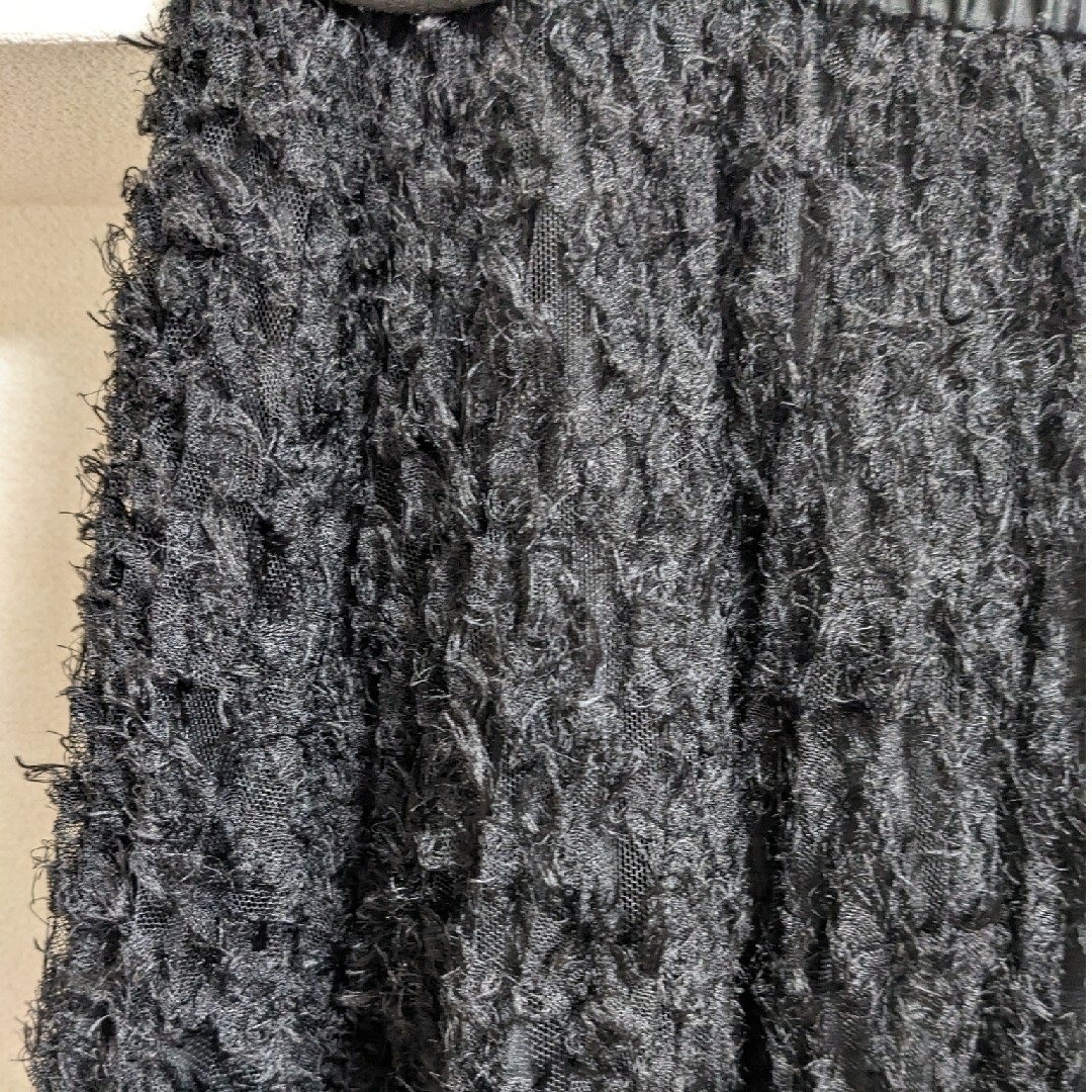 GRACE CONTINENTAL(グレースコンチネンタル)のグレース　フェザーチュールプリーツスカート レディースのスカート(ロングスカート)の商品写真