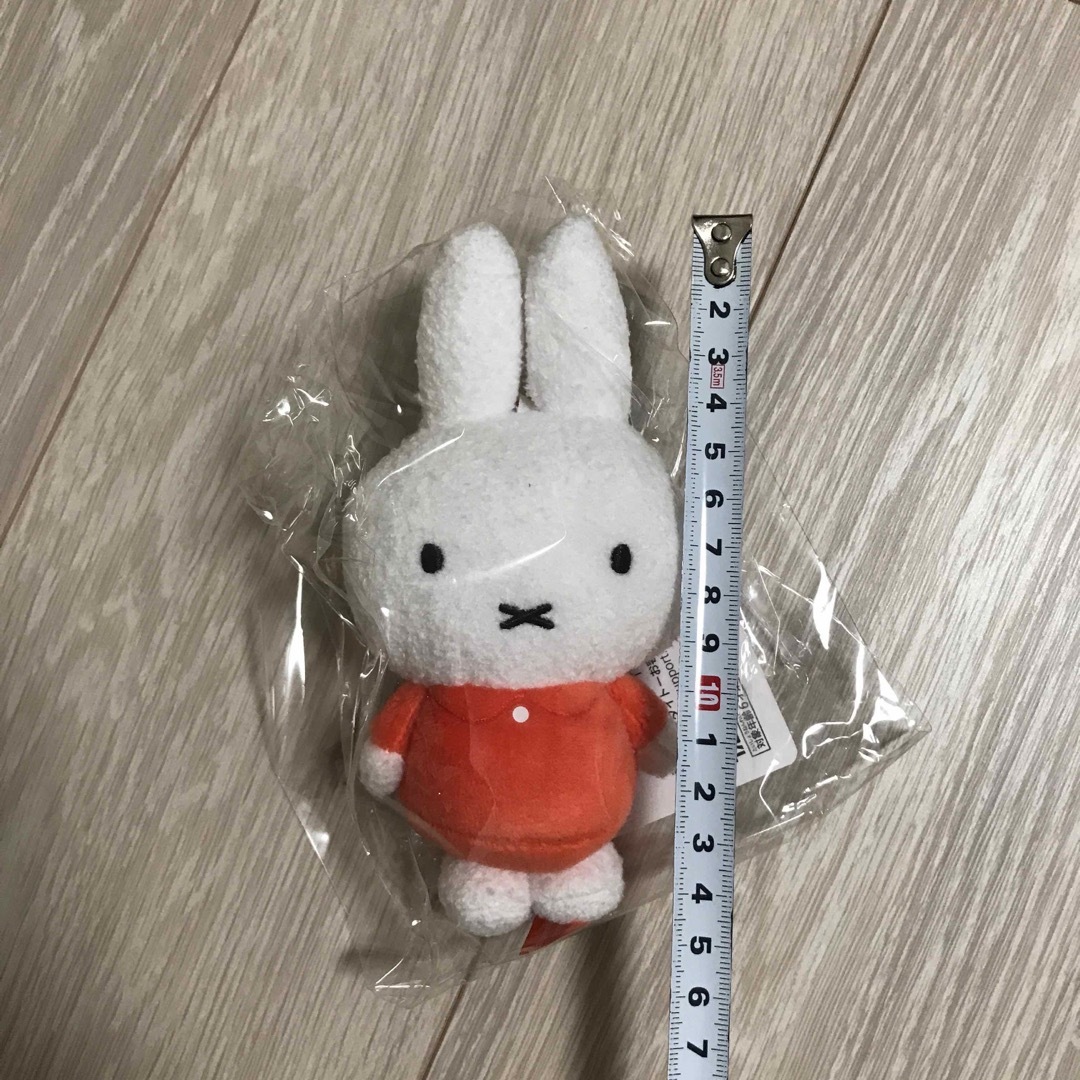 miffy(ミッフィー)のミッフィー　セット　ライオン　スマホケース　キーホルダー エンタメ/ホビーのおもちゃ/ぬいぐるみ(キャラクターグッズ)の商品写真