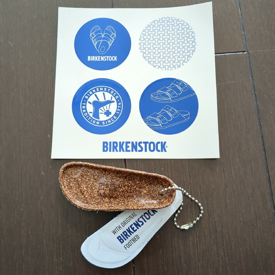 BIRKENSTOCK(ビルケンシュトック)のビルケンシュトック　ステッカー　非売品 ハンドメイドの文具/ステーショナリー(しおり/ステッカー)の商品写真