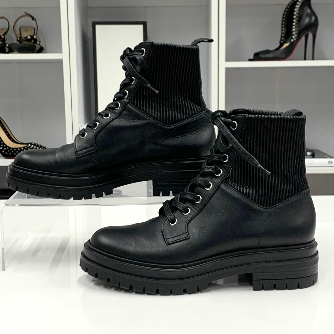 Gianvito Rossi(ジャンヴィットロッシ)の8856 ジャンヴィトロッシ レザー レースアップ ショートブーツ ブラック レディースの靴/シューズ(ブーツ)の商品写真