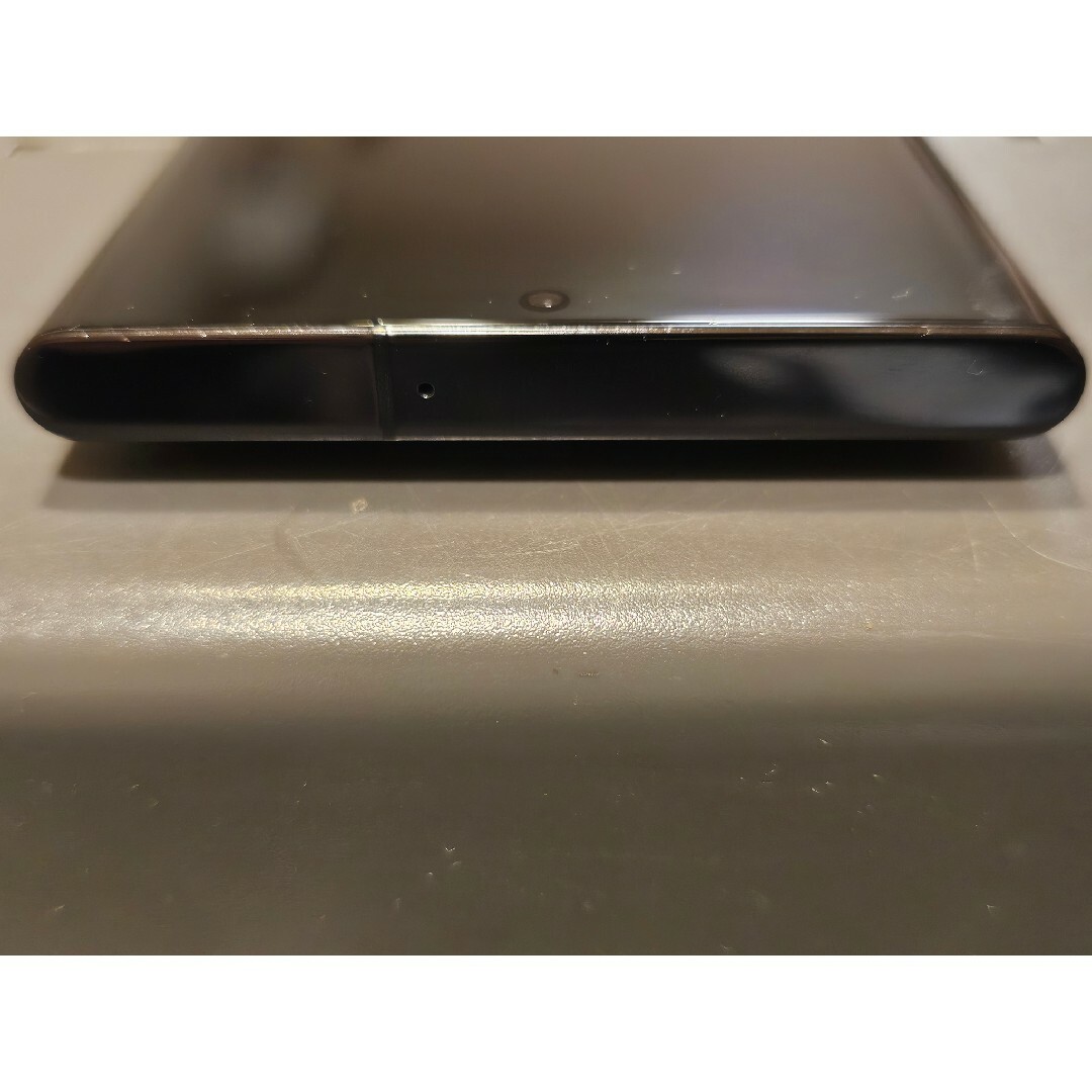 ドコモ版　Galaxy S22 Ultra SC-52C スマホ/家電/カメラのスマートフォン/携帯電話(スマートフォン本体)の商品写真