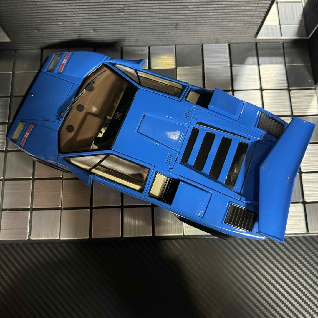 京商 - 絶版未展示品 京商 1/18 ランボルギーニ カウンタック 京商 - 絶版未展示品 京商 1/18 ランボルギーニ カウンタック