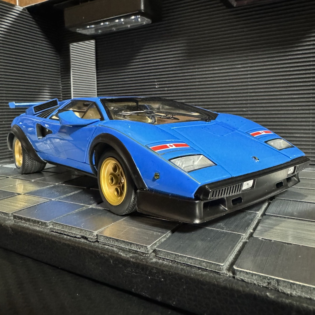 京商 - 絶版未展示品 京商 1/18 ランボルギーニ カウンタック 京商 - 絶版未展示品 京商 1/18 ランボルギーニ カウンタック