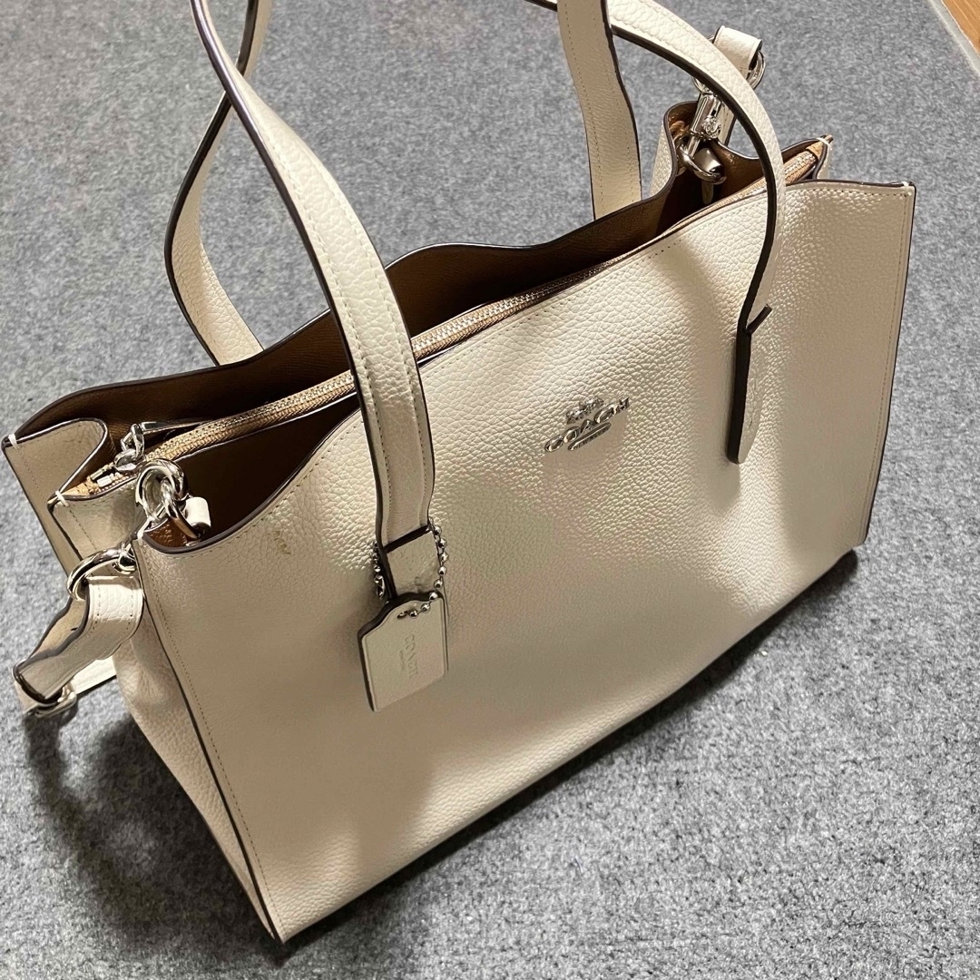 COACH(コーチ)の【COACH / コーチ】 チャーリー / キャリーオール / 2way バッグ レディースのバッグ(ハンドバッグ)の商品写真