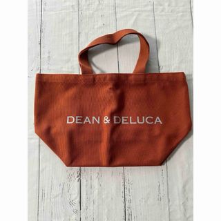 ディーンアンドデルーカ(DEAN & DELUCA)のDEAN & DELUCA　チャリティートートバッグ　テラコッタオレンジ S(トートバッグ)