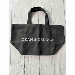 ディーンアンドデルーカ(DEAN & DELUCA)のDEAN & DELUCA　チャリティートートバッグ　ストーングレーS(トートバッグ)