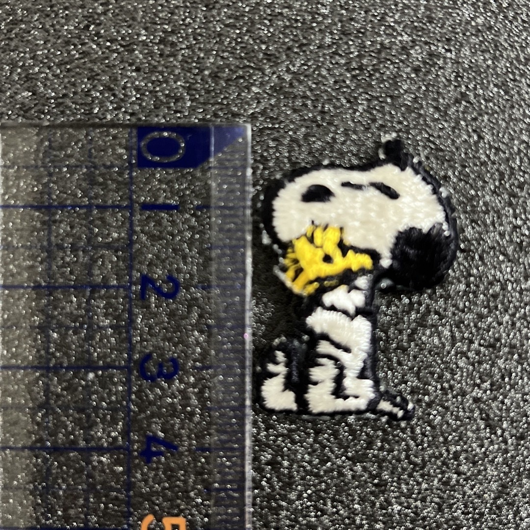 SNOOPY(スヌーピー)のスヌーピー　ワッペン《値下げ》 ハンドメイドの素材/材料(各種パーツ)の商品写真