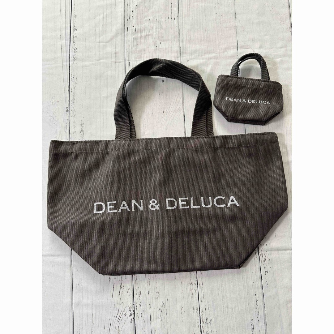 DEAN & DELUCA(ディーンアンドデルーカ)のDEAN & DELUCA　チャリティートートバッグ　ストーングレーS&ミニ レディースのバッグ(トートバッグ)の商品写真