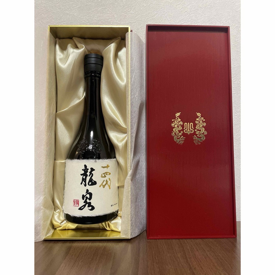 十四代(ジュウヨンダイ)の【焼肉きんぐ様専用】十四代　龍泉　720ml  （未開栓） 食品/飲料/酒の酒(日本酒)の商品写真