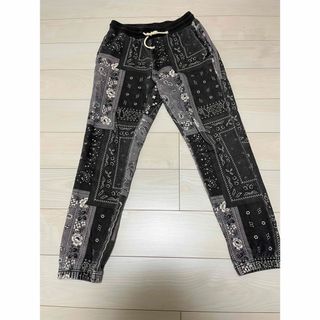 キス(KITH)のKith paisly william Ⅲ sweatpants M 美中古品(その他)