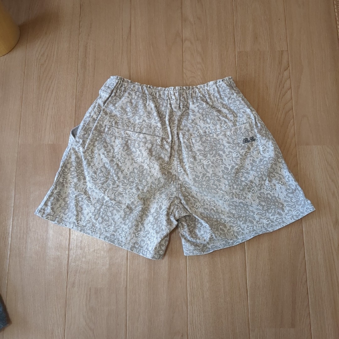 BeBe(ベベ)のBeBe　短パン　150cm キッズ/ベビー/マタニティのキッズ服女の子用(90cm~)(パンツ/スパッツ)の商品写真