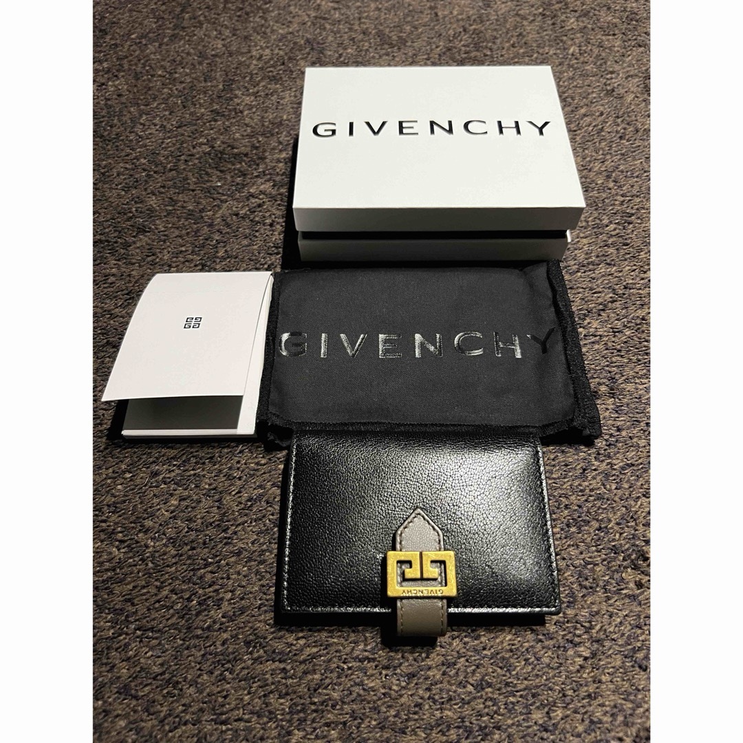 GIVENCHY(ジバンシィ)のGIVENCHY ジバンシィ　カードコインケース ブラック/グレー レディースのファッション小物(財布)の商品写真