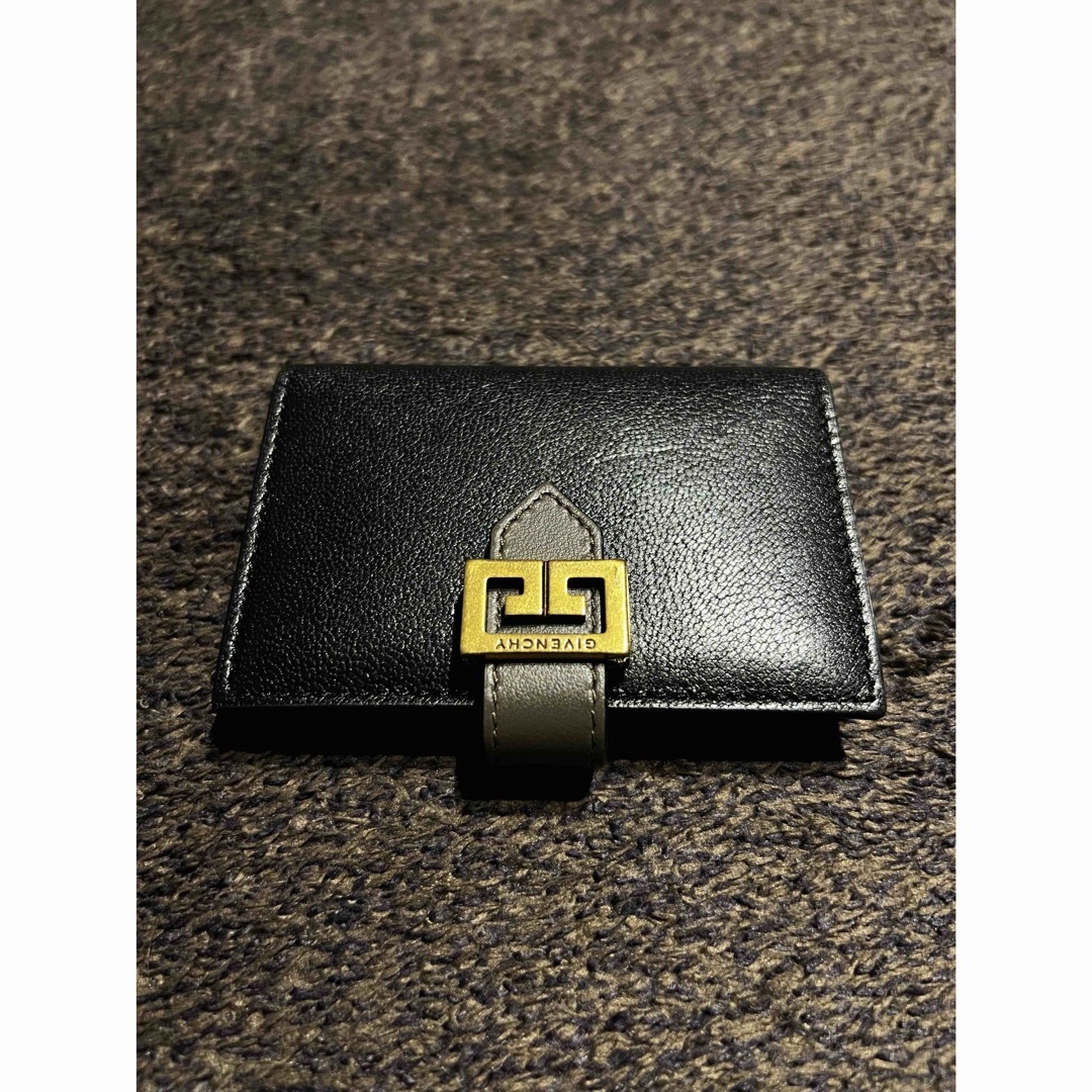 GIVENCHY(ジバンシィ)のGIVENCHY ジバンシィ　カードコインケース ブラック/グレー レディースのファッション小物(財布)の商品写真