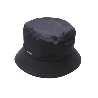 プラダ(PRADA)のPRADA プラダ ハット 帽子 バケットハット ロゴ ブラック ポリエステル サイズL シルバー金具 美品 中古 58868(ハット)