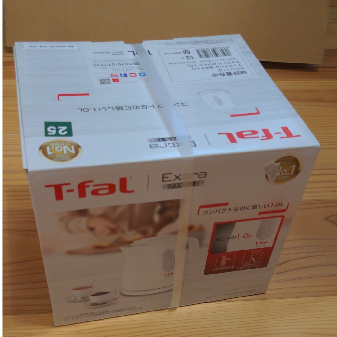 T-fal(ティファール)のT-FAL 電気ケトル KO1711JP スマホ/家電/カメラの生活家電(電気ケトル)の商品写真