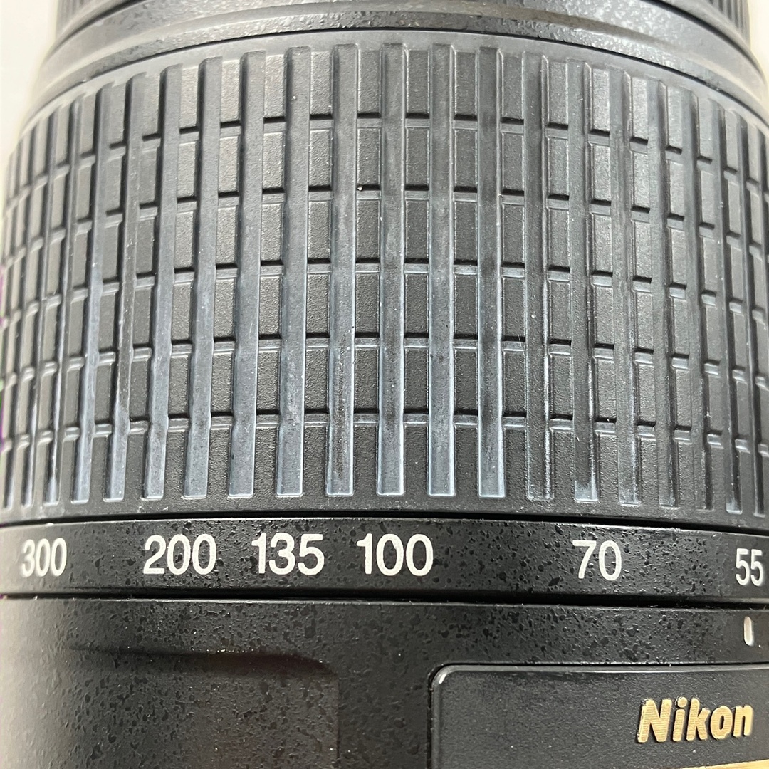 ニコン AF-S DX NIKKOR 55-300mm F4.5-5.6G ED VR ニコン AF-S DX NIKKOR 55-300mm F4.5-5.6G ED VR