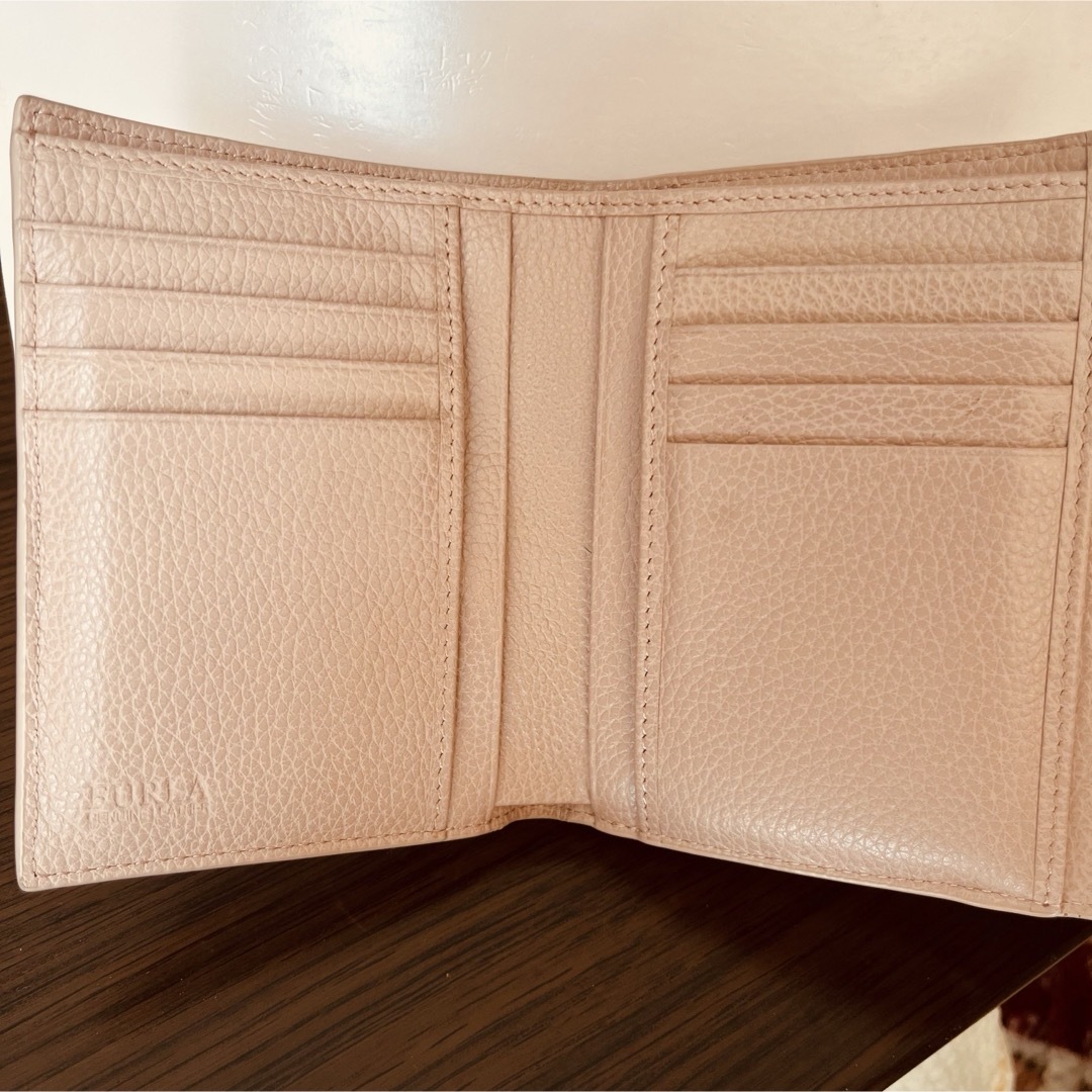Furla(フルラ)のフルラ　二つ折り財布　ピンクベージュ レディースのファッション小物(財布)の商品写真