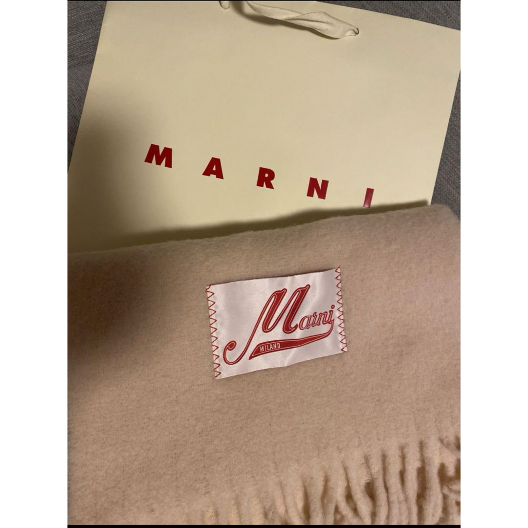 Marni(マルニ)の定価59400円 MARNI ロースピンク アルパカ スカーフ レディースのファッション小物(マフラー/ショール)の商品写真