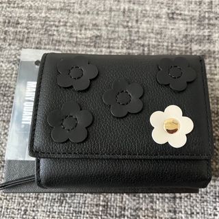 マリークワント(MARY QUANT)の新品マリークワント　牛革　フーリーデイジーパッチ ミニウォレット(財布)