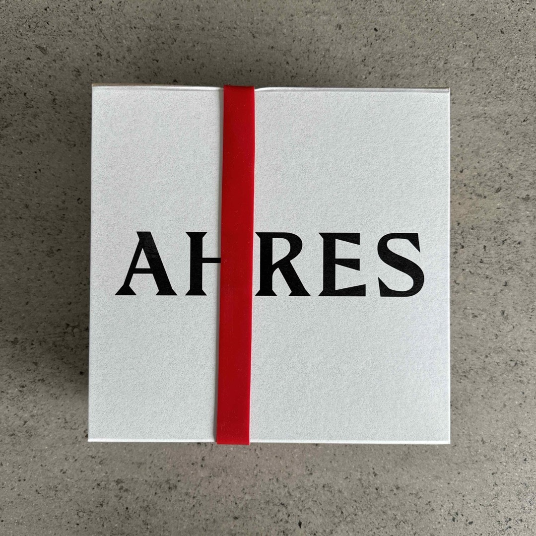 新品ギフト仕様 AHRES クレンジングバーム UVエッセンス セット コスメ/美容のスキンケア/基礎化粧品(クレンジング/メイク落とし)の商品写真