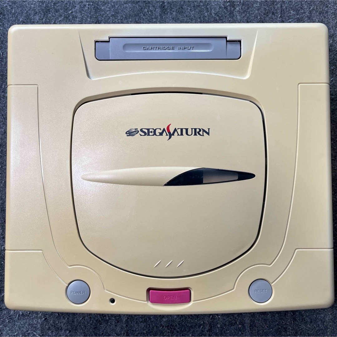 SEGA(セガ)の【すぐ遊べる】SS セガサターン 白 シロ 本体 メンテ済 電池交換 管理821 エンタメ/ホビーのゲームソフト/ゲーム機本体(家庭用ゲーム機本体)の商品写真