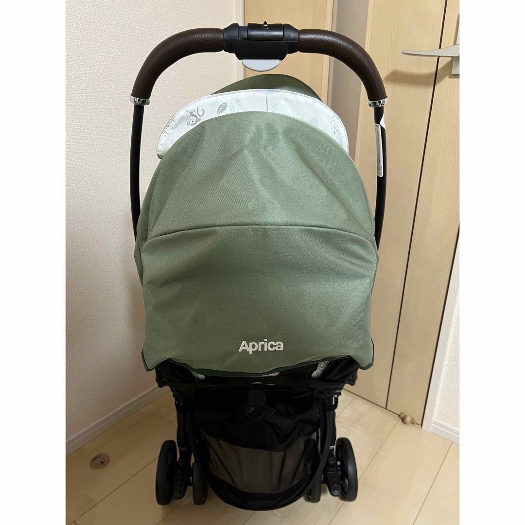 Aprica(アップリカ)の新品 Aprica ラクーナ クッション AE ベビーカー 2022年 9月 キッズ/ベビー/マタニティの外出/移動用品(ベビーカー/バギー)の商品写真