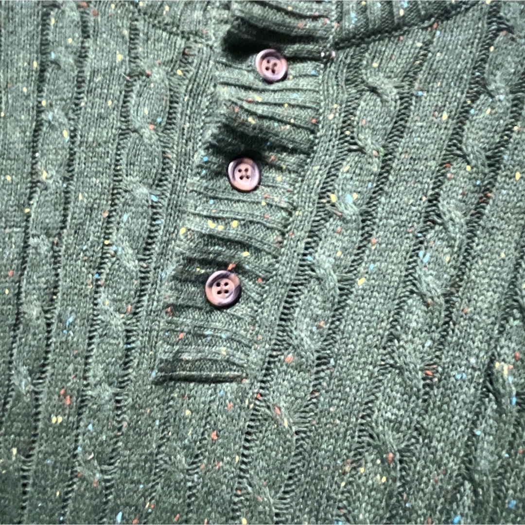 USA古着　ケーブルニット　セーター　ヘンリーネック　グリーン　エルボーパッチ メンズのトップス(ニット/セーター)の商品写真
