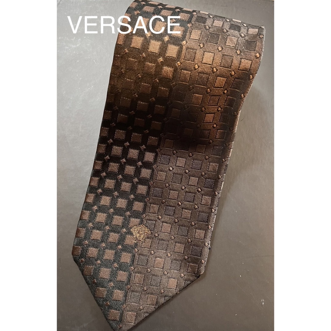 VERSACE(ヴェルサーチ)の【専用】VERSACE（ヴェルサーチ）ネクタイ メンズのファッション小物(ネクタイ)の商品写真