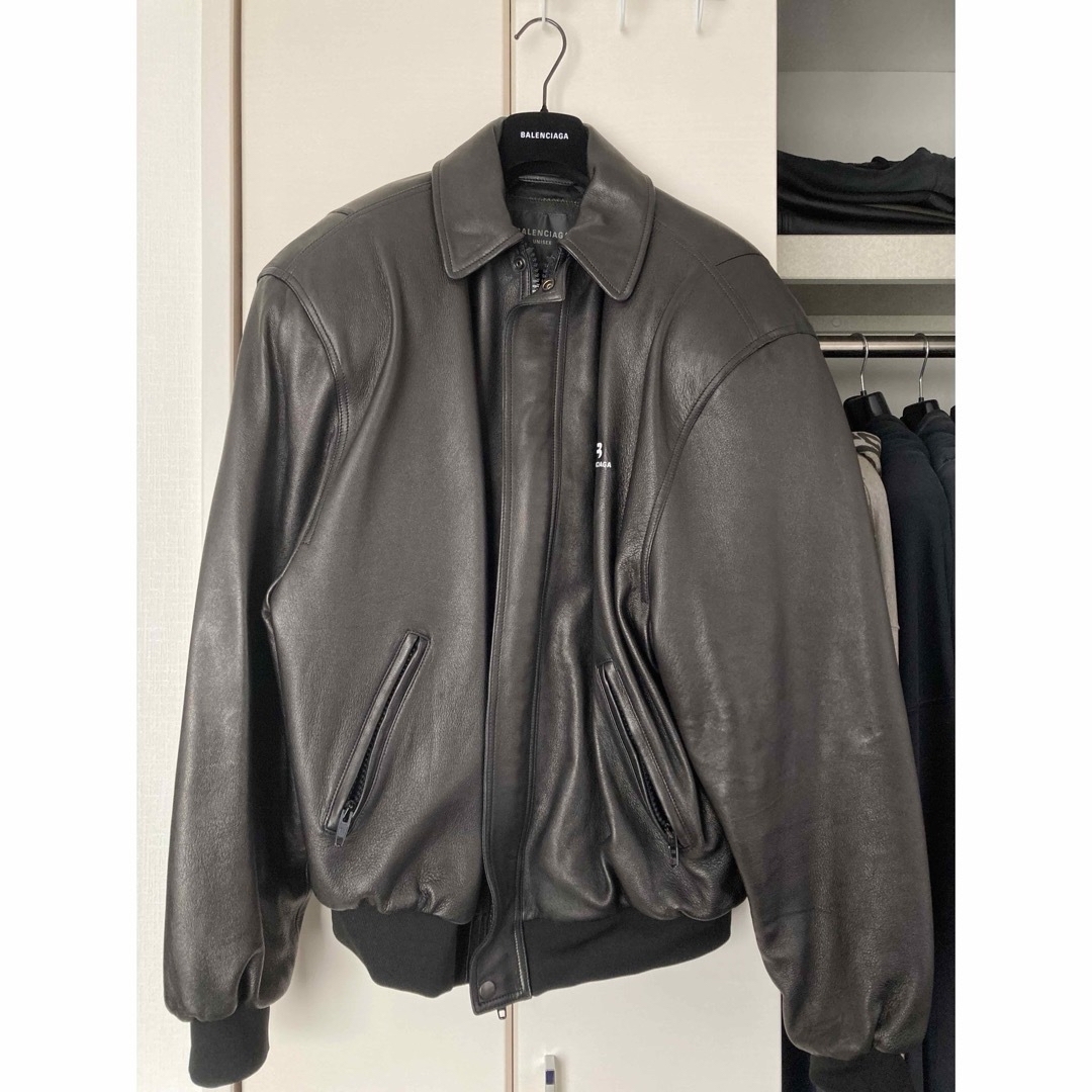 Balenciaga(バレンシアガ)のBalenciaga sporty b black taxi blouson メンズのジャケット/アウター(ブルゾン)の商品写真