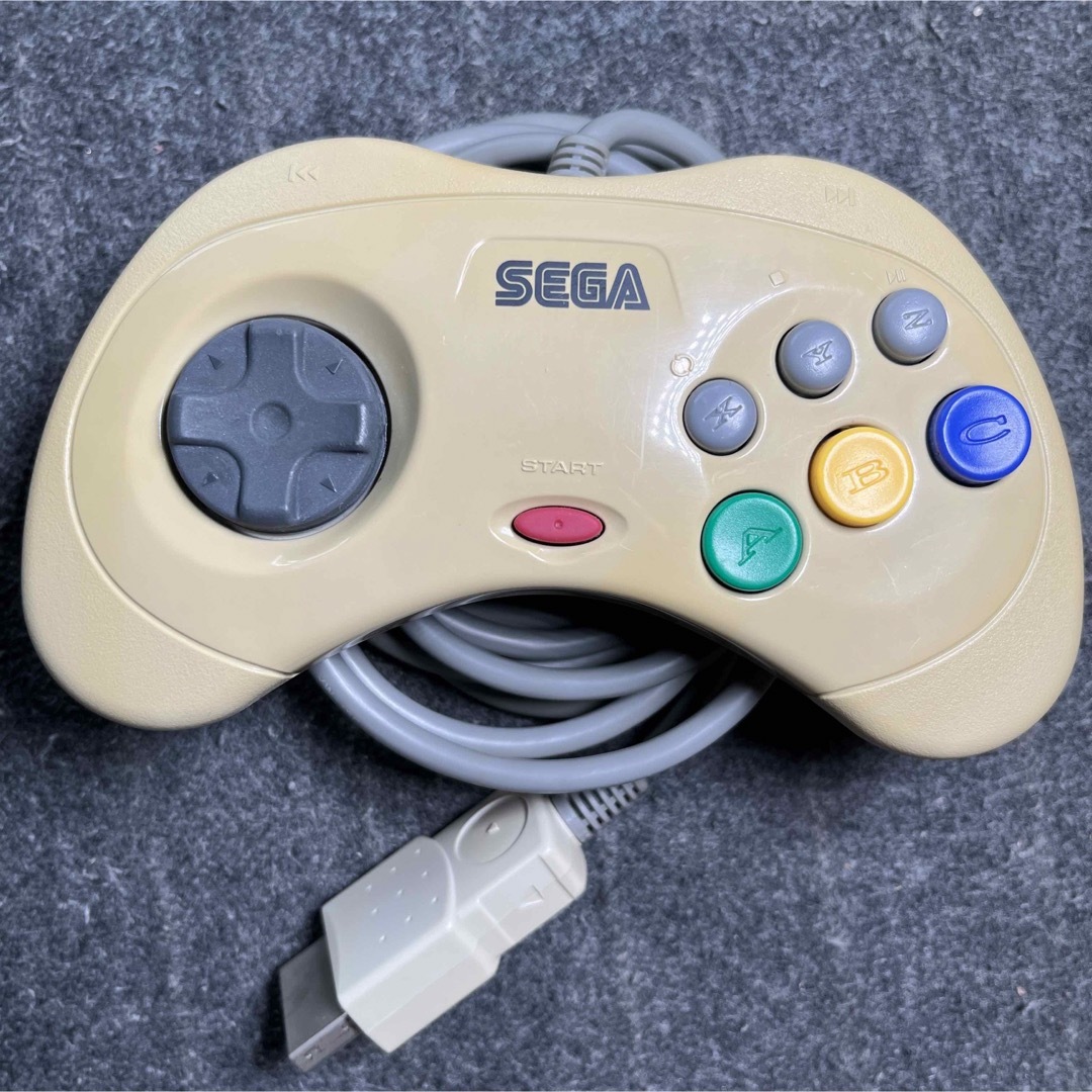 SEGA(セガ)の【すぐ遊べる】SS セガサターン 白 シロ 本体 メンテ済 電池交換 管理935 エンタメ/ホビーのゲームソフト/ゲーム機本体(家庭用ゲーム機本体)の商品写真