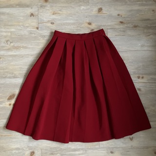 エンフォルド(ENFOLD)のエンフォルド　赤レッド　スカート　日本製(ひざ丈スカート)