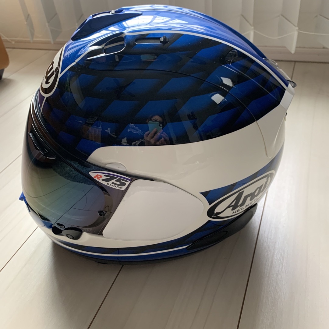 Arai(アライ)のヘルメットArai RX-7X 平レプリカ 自動車/バイクのバイク(ヘルメット/シールド)の商品写真