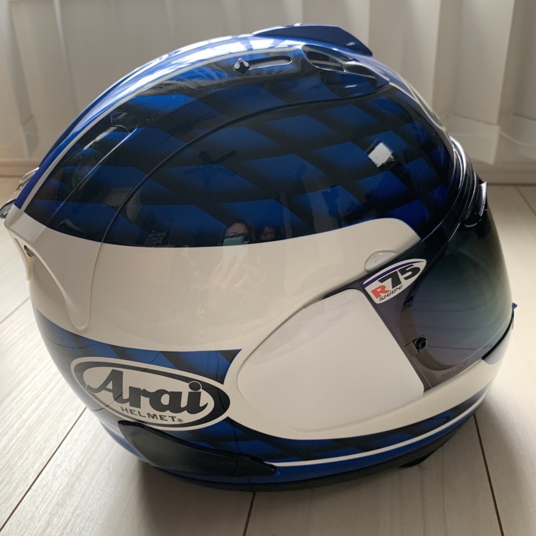 Arai(アライ)のヘルメットArai RX-7X 平レプリカ 自動車/バイクのバイク(ヘルメット/シールド)の商品写真