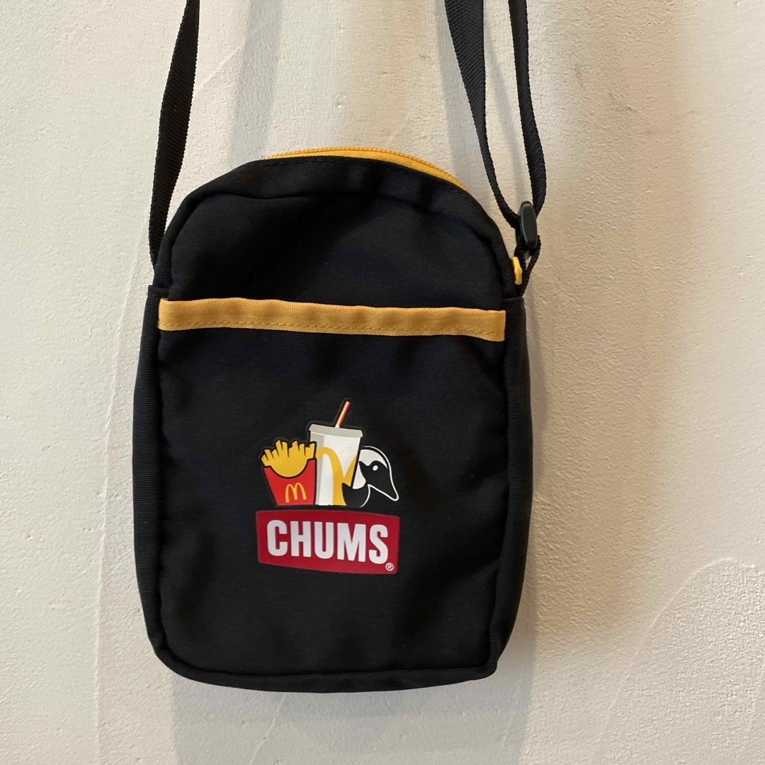 CHUMS(チャムス)のCHUMS マクドナルドコラボ　ミニショルダー スポーツ/アウトドアのアウトドア(その他)の商品写真