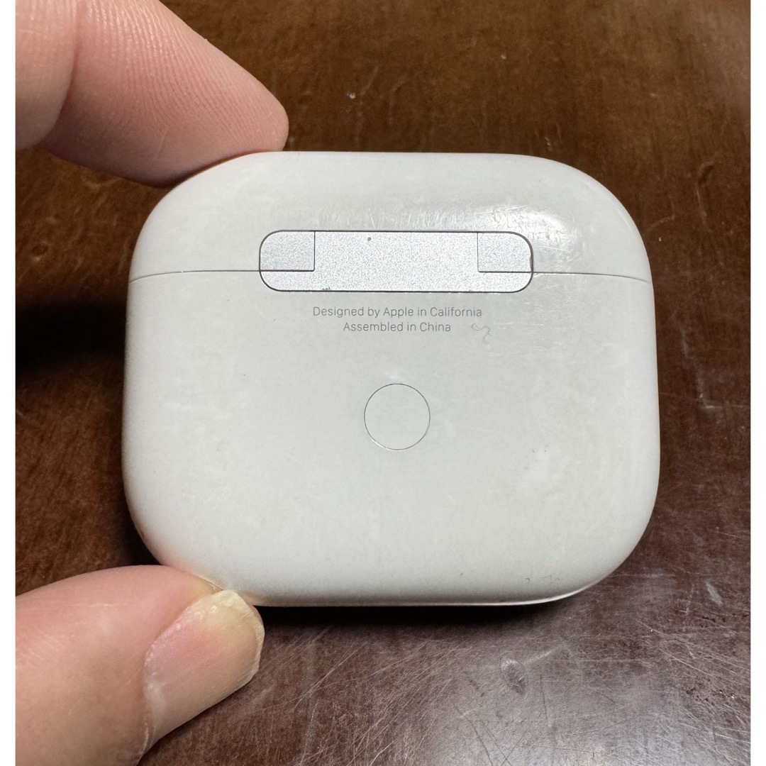 Apple(アップル)のApple AirPods 第3世代 スマホ/家電/カメラのオーディオ機器(ヘッドフォン/イヤフォン)の商品写真