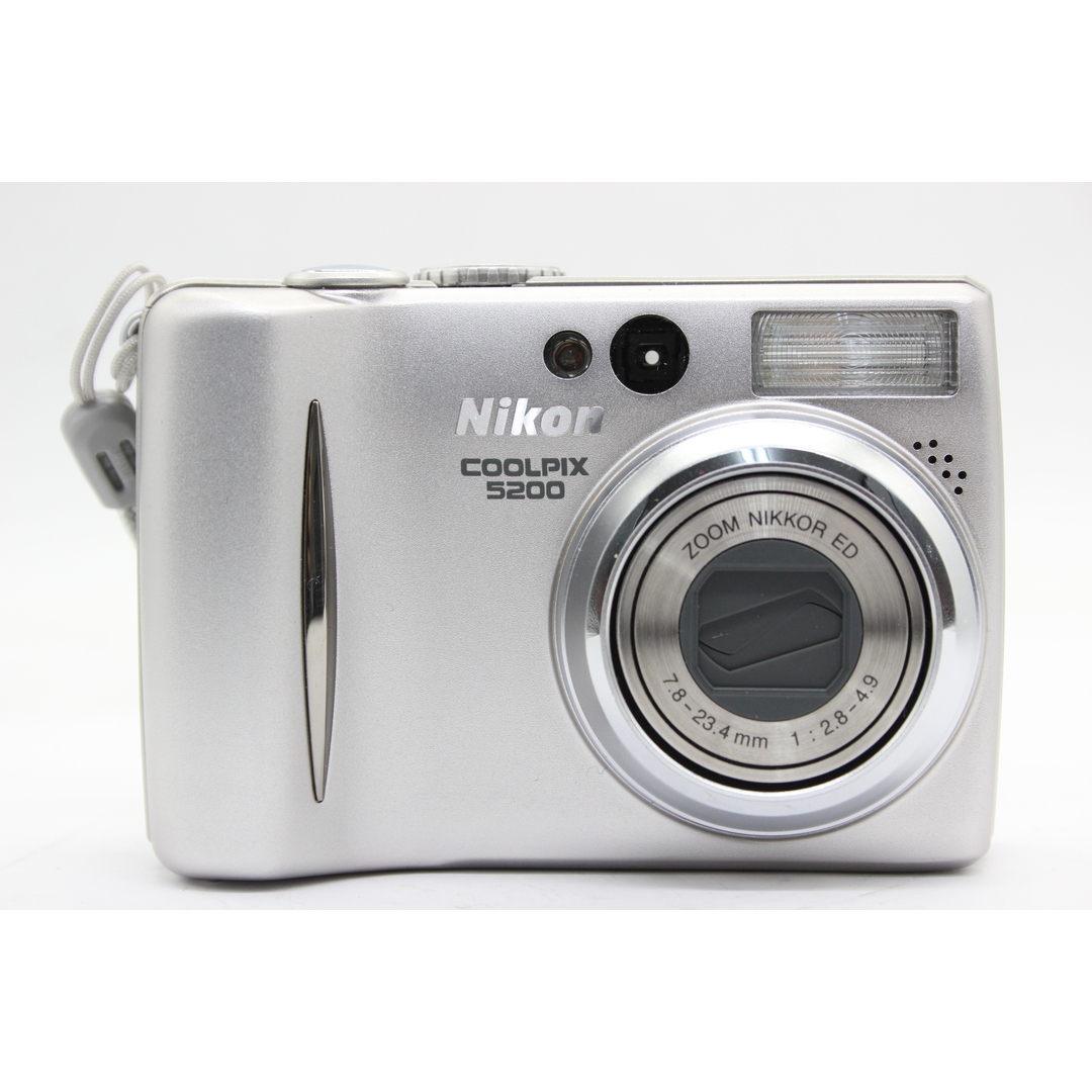 【美品 返品保証】 【元箱付き】ニコン Nikon Coolpix E5200 バッテリー チャージャー付き コンパクトデジタルカメラ  s5730 スマホ/家電/カメラのカメラ(コンパクトデジタルカメラ)の商品写真